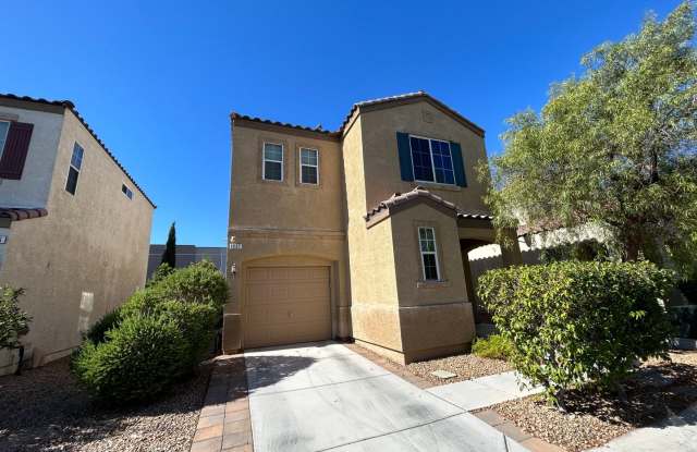 A BEAUTIFUL HOME WITH MODERN UPGRADES AND A GORGEOUS BACKYARD RETREAT!  SILVERADO Ranch Gallery 3