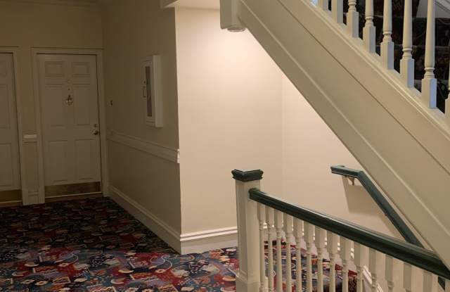 160 Mallorca Way Gallery 3