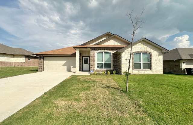 1/2 Off 1st Month! Viewable Now! Cute home close to Fort Hood photos photos