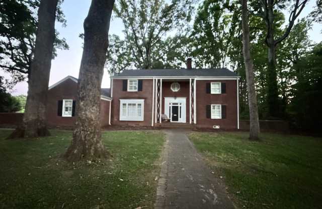 Kings Mountain Furnished Home for Rent 906 Crescent Circle, Kings Mountain (Agent needed to Show) photos photos