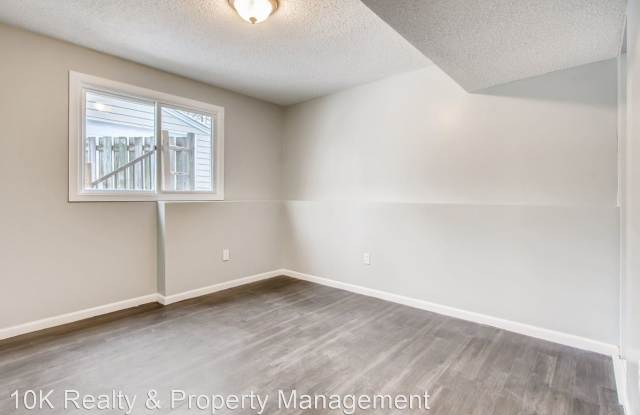 10520 Tamarack Street NW Gallery 3