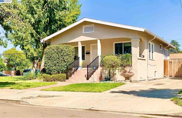 612 Mcleod St - 612 Mcleod Street, Livermore, CA 94550