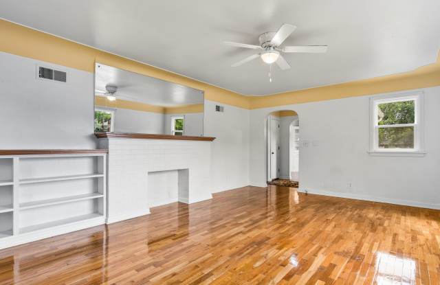 644 Avenue F Gallery 3