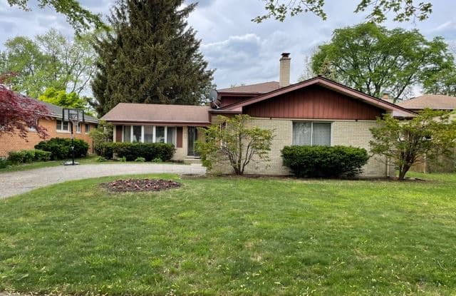 720 NORTH BROADWAY - 720 North Broadway Avenue, Park Ridge, IL 60068