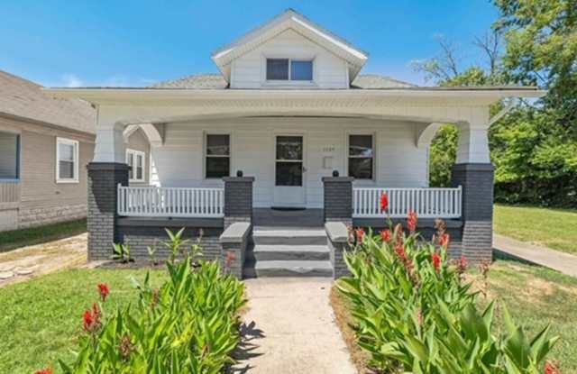 1124 Washington Avenue, Evansville, Indiana 47714 - 1124 Washington Avenue, Evansville, IN 47714