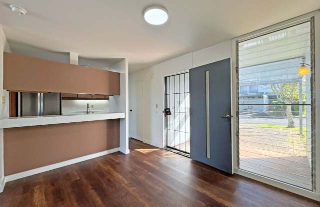 Mililani Gardens Homes - 95-325 Kahikinui Ct., #226 Gallery 3
