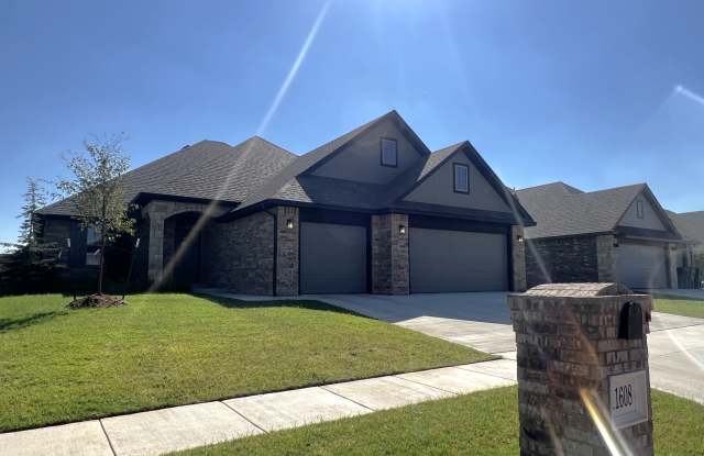 11608 Northwest 104th Street photos photos