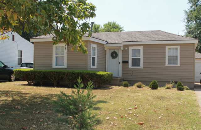 Cute as Can Be! - Close to Tinker - 314 West Mimosa Drive, Midwest City, OK 73110