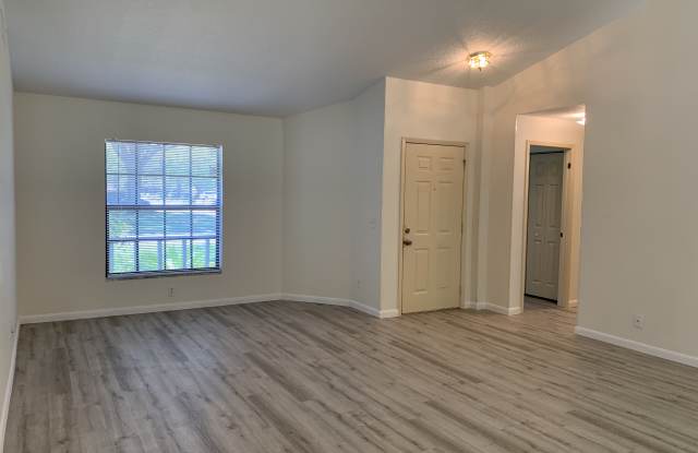 1511 Long Pond Dr Gallery 4