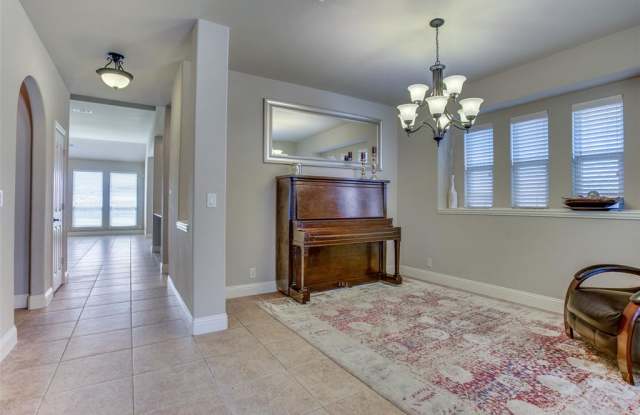 419 Salisbury Drive Gallery 3
