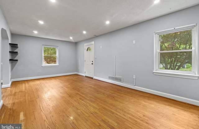 6014 39TH Avenue Gallery 4