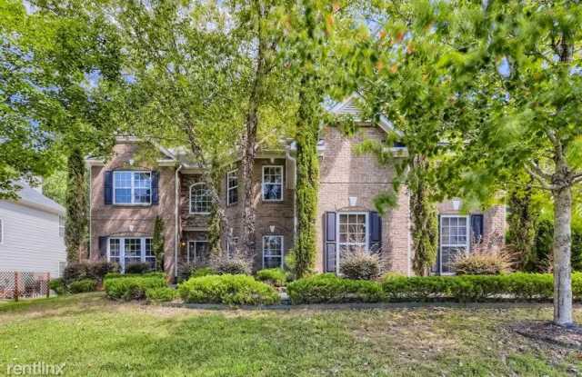 42 Stonebridge Blvd - 42 Stonebridge Boulevard, Newnan, GA 30265