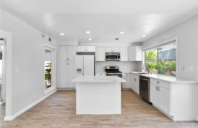19482 Sierra Raton Road Gallery 4