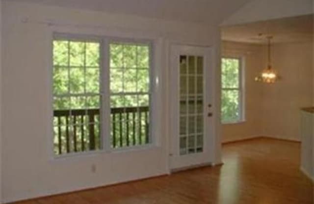 36 Cambridge Road - 36 Cambridge Road, Woburn, MA 01801