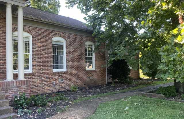 6328 Laurelwood Dr Gallery 2