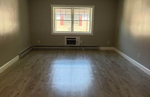 Oversized 2BR Apartment Gallery 2