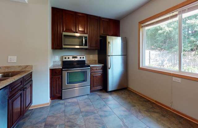 2312 Como Ave SE photos photos