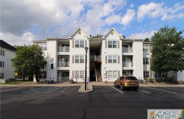 934 Waterford Drive - 934 Waterford Drive, Middlesex County, NJ 08817