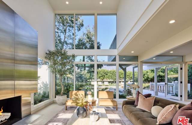 23515 Malibu Colony Rd photos photos