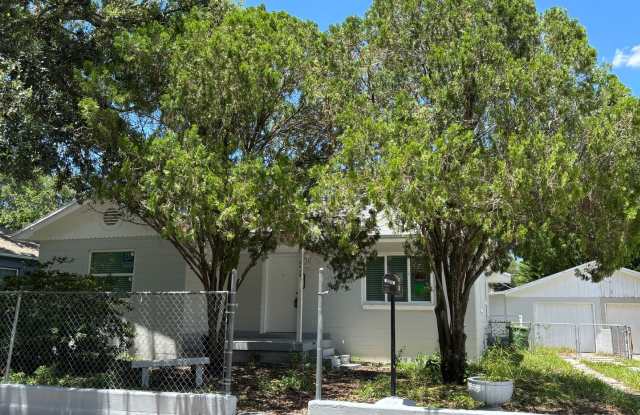 Fully Renovated 2-Bedroom Home in the Heart of Historic Ybor City! photos photos