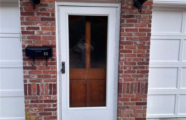 11 Admiral Kalbfus Road Gallery 2