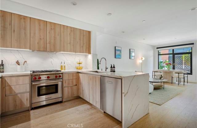 399 E Del Mar Boulevard photos photos