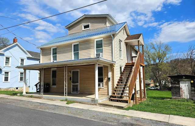 312 WILKES Street unit: 2 photos photos