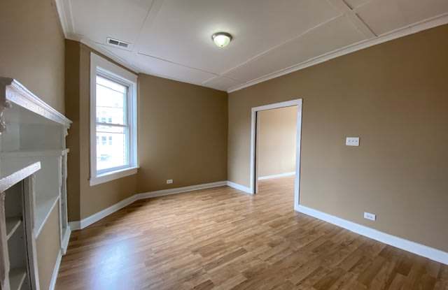 3654 W North Avenue - 2E Gallery 2