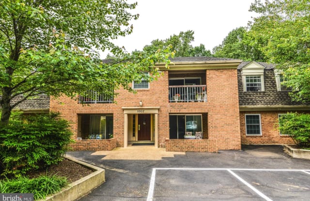 5902 COVE LANDING ROAD - 5902 Cove Landing Road, Burke Centre, VA 22015