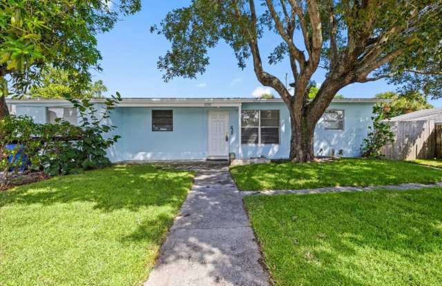 4 Bed 2.5 Bath Single Family Home for Rent Gallery 3