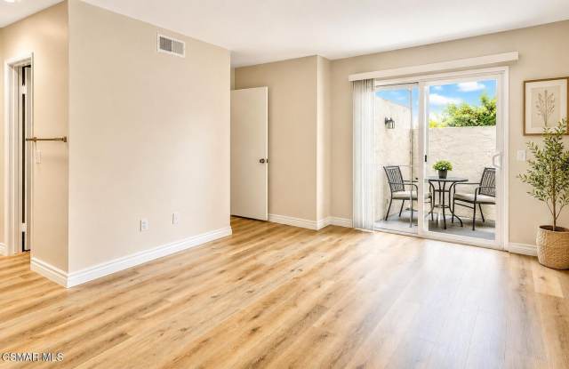 32355 Saddle Mountain Drive Gallery 4