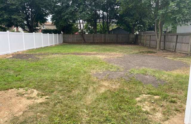 155 Lenox Rd - 155 Lenox Road, Huntington Station, NY 11746