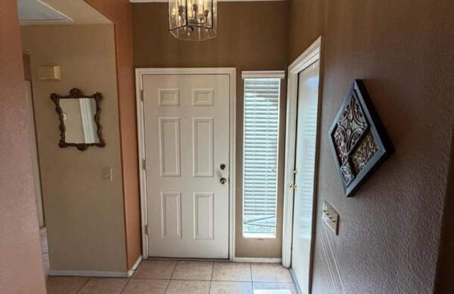6761 S Oakmont Dr Gallery 2