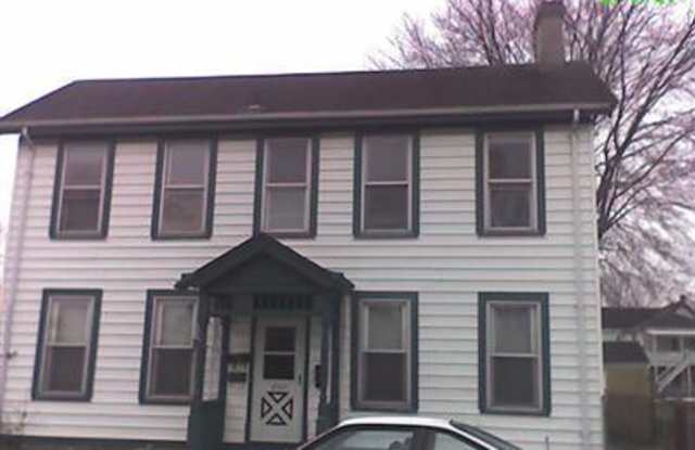 111 Pearl Street - 2 photos photos
