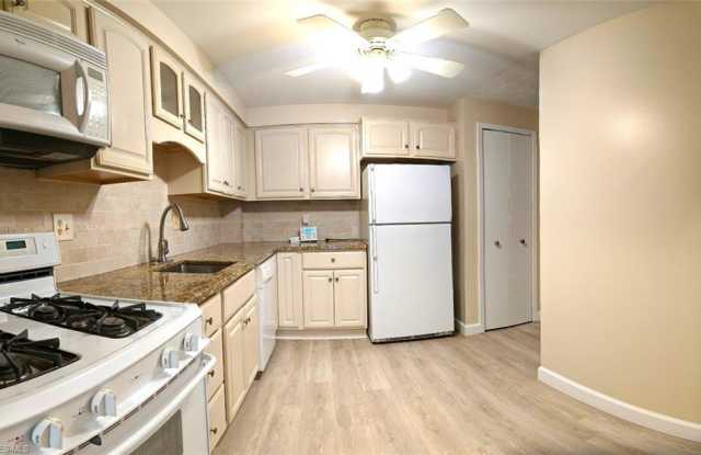 32724 Washington Ct Gallery 3