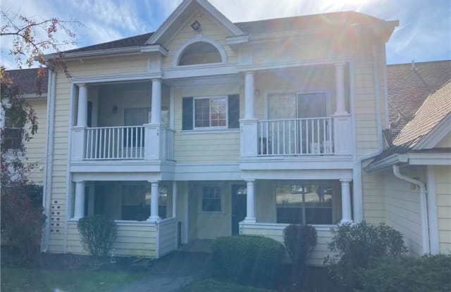 132 North Street - 132 North Street, Groton, CT 06340