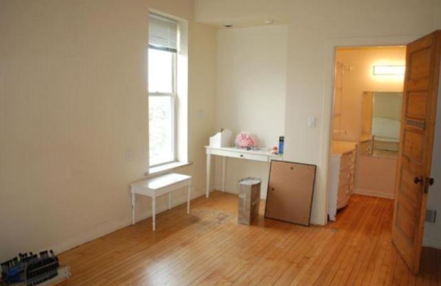 850 South Clark St. photos photos