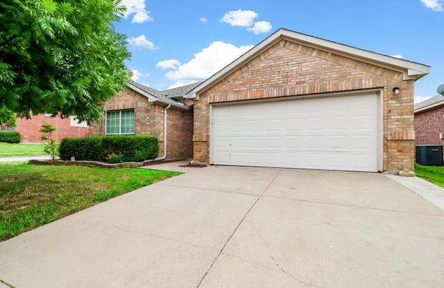 Beautiful 4 Bedroom Home For Lease in Princeton ! Gallery 1