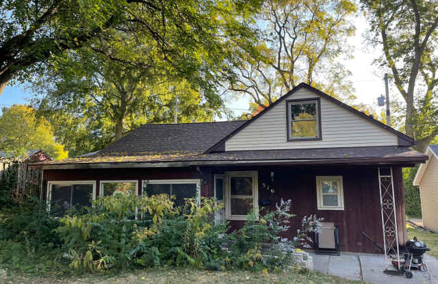 4 Bedroom 2 Bath on Campus photos photos