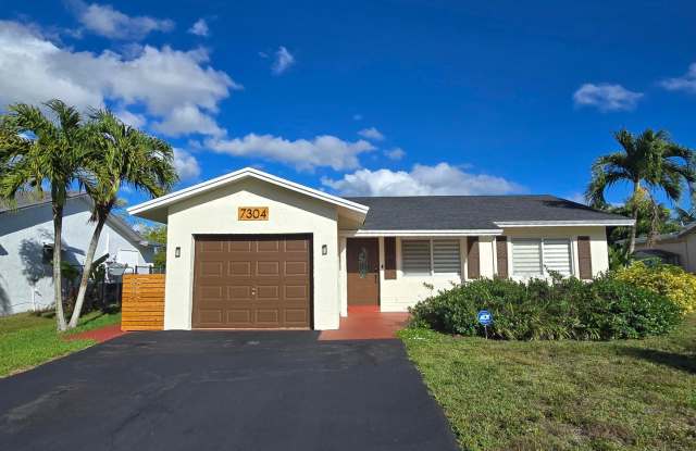 7304 WESTWOOD DR #7304 TAMARAC, FL 33321 photos photos