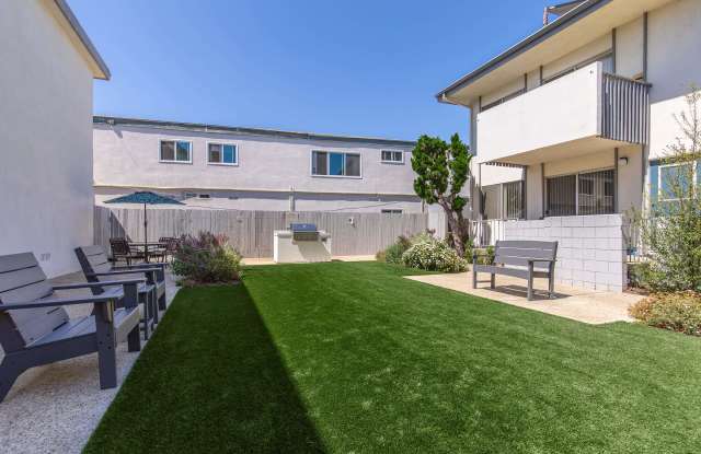 Ocean West Apartments Gallery 4