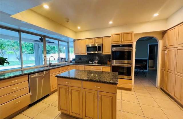 4101 N 41st St photos photos