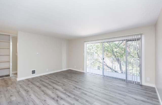 472 Jean Street photos photos