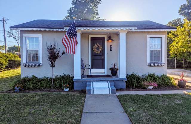 620 Bond St photos photos