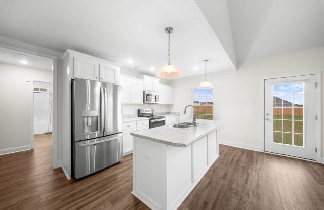 624 Fescue Drive - AVAILABLE NOW! Gallery 4