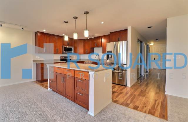 16925 Inglewood Road NEUnit B202 photos photos