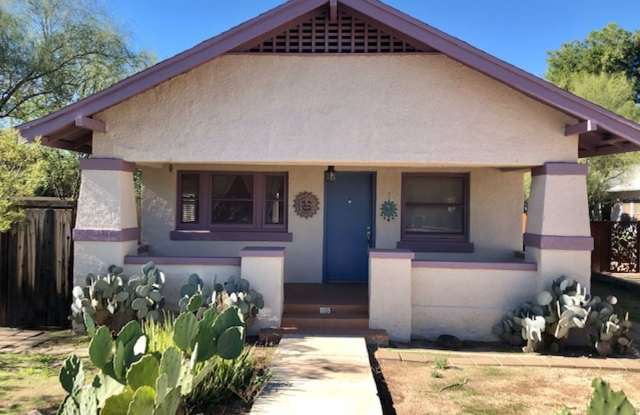 Charming 2Bed/2Bath Home Near UofA and Downtown! - 1127 North 1st Avenue, Tucson, AZ 85705