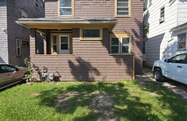 132 Anthony St - 132 Anthony Street, Rochester, NY 14619