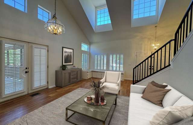 Two Week Concession!!! Welcome to your dream home in the prestigious Williamson Ranch community! Gallery 2