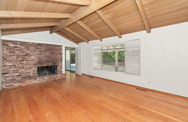 27 Freitas Dr Gallery 3